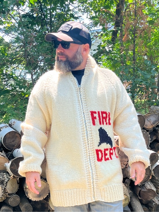 Vintage Other - Cream Handmade Mary Maxim Zip-Up Knit Sweater with Red & Black Fire Truck